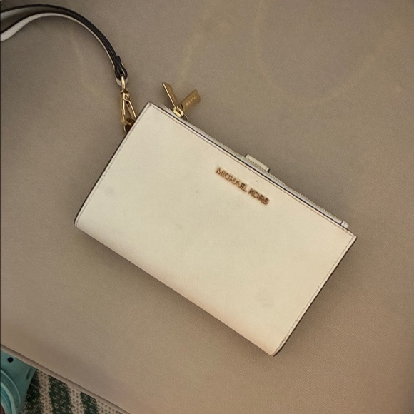 Michael Kors Cream Wristlet with Gold Accents - Picture 1 of 1